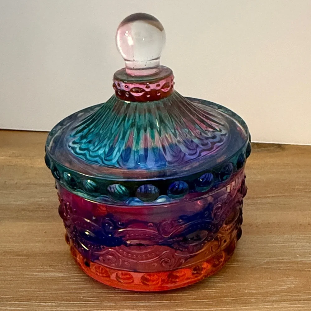Unique Resin A Colorful Art Jar - Picture 1 of 14